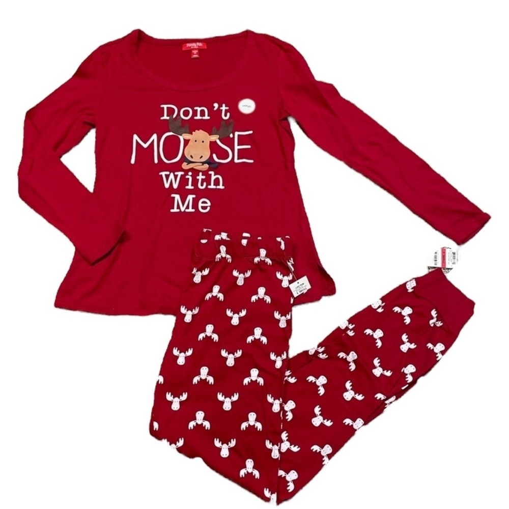 NWT Family Pajamas "Don't Moose With Me" Christmas 2 Piece set, Size XS
